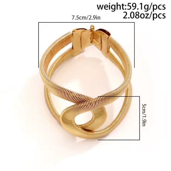 Gypsy Twisted Elegant Gold Bracelet - Picture 4 of 6